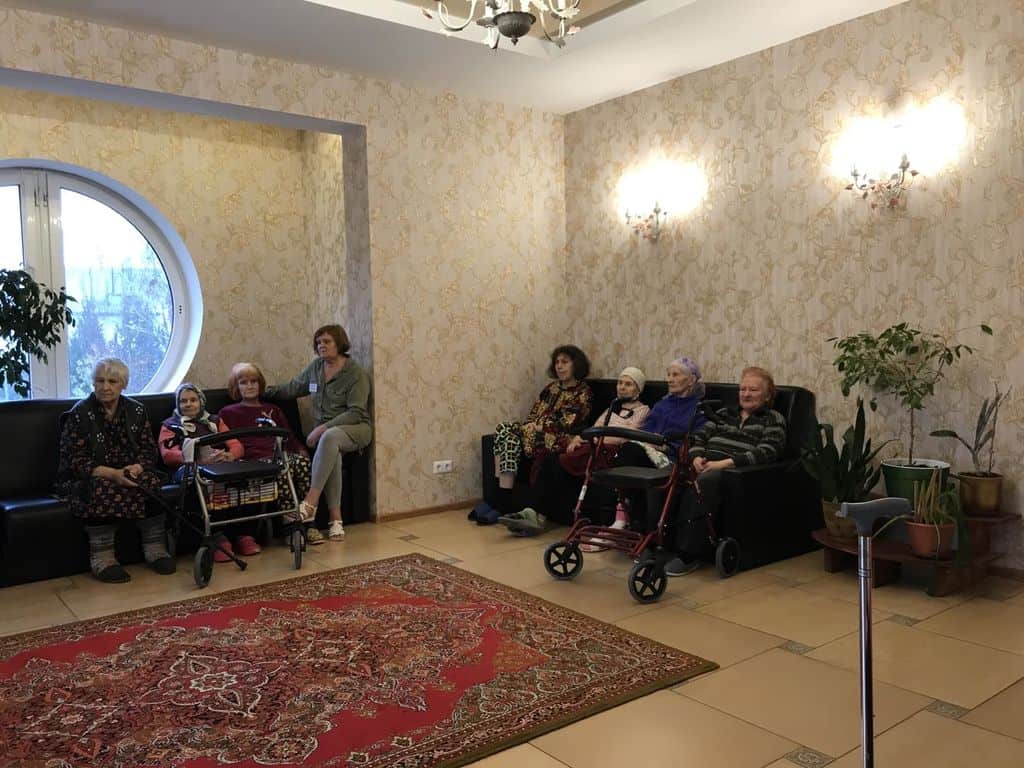 Досуг в доме престарелых в Минске